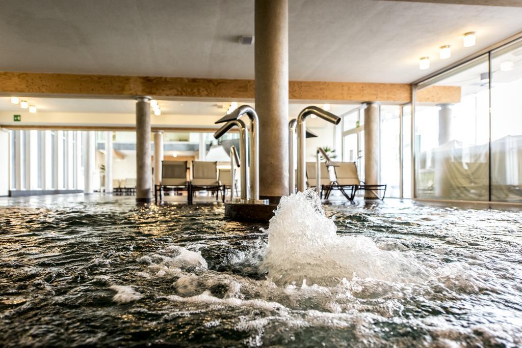 Aqualux Hotel Spa Suite & Terme Bardolino Exterior photo